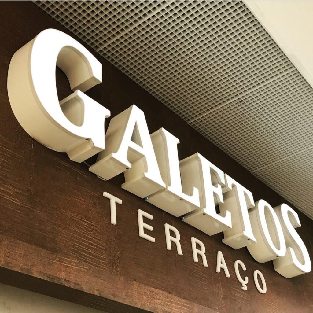 Letras Caixa - trabalho 16